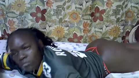 Snapshot of lora_amor chatting on June 2026 12:50:02 AM lora_amor online show from June 2026 12:50:02 AM