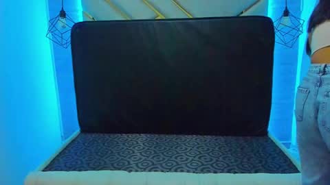 lorem_adams online show from February 2025 09:09:01 PM