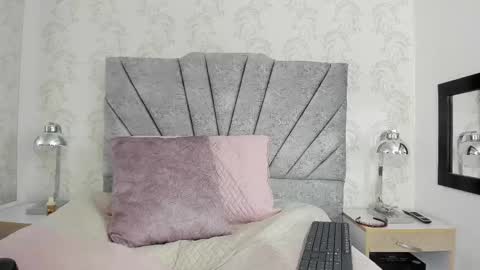 Lorena online show from January 2025 03:28:02 PM