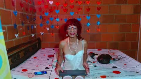 Lorena Capelli online show from September 2025 12:23:01 AM