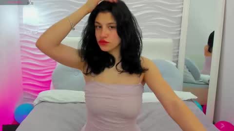 Snapshot of lorendi chatting on February 2026 06:22:02 AM Loren online show from February 2026 06:22:02 AM