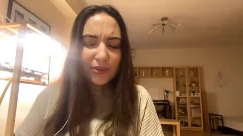 lorenrutty online show from November 2025 07:13:02 AM