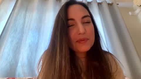 lorenrutty online show from November 2025 07:19:01 AM