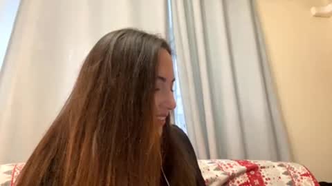 lorenrutty online show from November 2025 09:20:02 AM