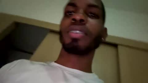 lorenzo17a online show from December 2024 02:06:02 AM