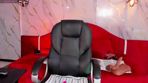 lorena online show from March 2026 07:57:02 PM