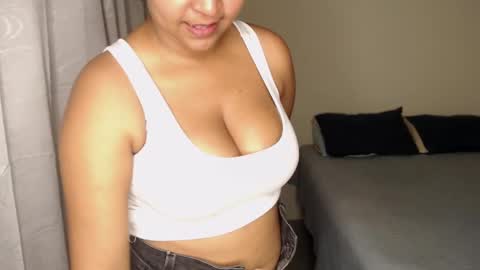 Loretta Gmez online show from March 2025 04:37:02 AM