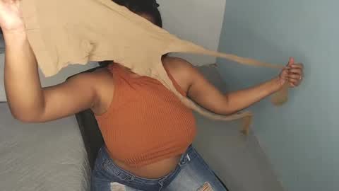 Loretta Gmez online show from April 2026 12:04:01 AM