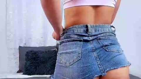 Lori Evans online show from February 2026 08:37:02 AM