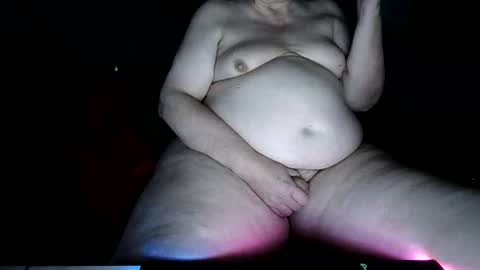 Lory online show from May 2026 03:24:02 AM