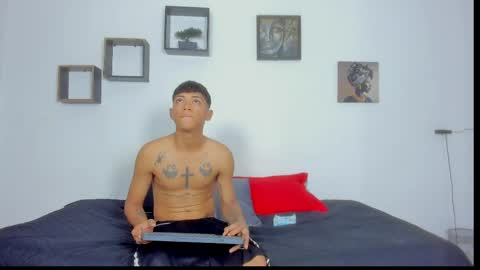 losomo1312 online show from May 2026 09:01:02 PM