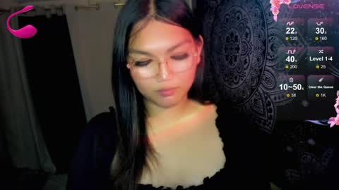 Snapshot of louheart chatting on May 2026 08:26:02 PM Sweet online show from May 2026 08:26:02 PM