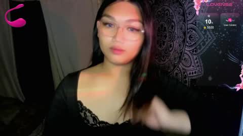 Snapshot of louheart chatting on May 2026 06:48:01 PM Sweet online show from May 2026 06:48:01 PM