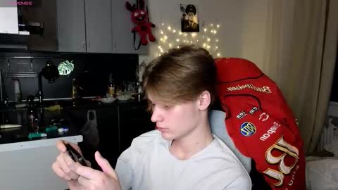 louie_evans online show from March 2026 08:27:02 PM