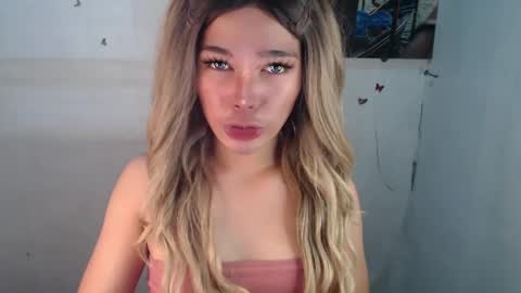 Snapshot of louilalicious chatting on February 2025 06:52:02 AM louilalicious online show from February 2025 06:52:02 AM