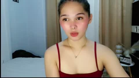 Snapshot of louilalicious chatting on June 2026 05:43:02 AM louilalicious online show from June 2026 05:43:02 AM