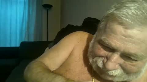 Snapshot of louis_chokdee chatting on February 2025 04:58:02 PM louis_chokdee online show from February 2025 04:58:02 PM