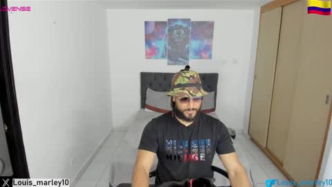 louis_marley_ online show from February 2025 10:02:02 PM