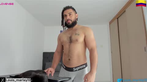 louis_marley_ online show from September 2025 03:05:01 PM