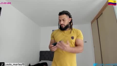 Snapshot of louis_marley_ chatting on March 2026 05:26:01 PM louis_marley_ online show from March 2026 05:26:01 PM