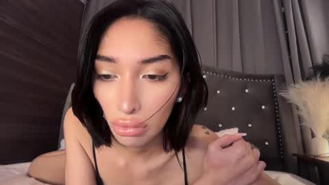 samantha online show from December 2025 05:42:02 PM