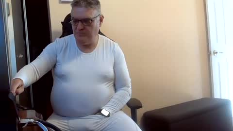loumtl3 online show from July 2026 12:36:02 PM