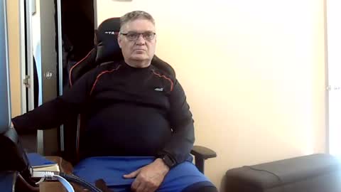 loumtl3 online show from July 2026 12:14:01 PM