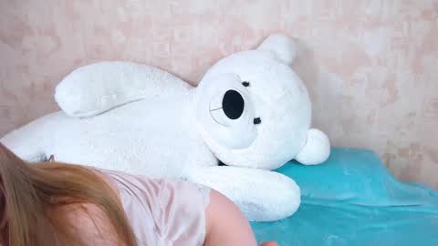 love bella  online show from February 2025 07:22:02 AM