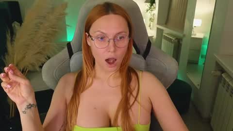 Snapshot of love_call chatting on January 2025 11:38:02 AM love_call online show from January 2025 11:38:02 AM