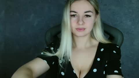 Megane online show from March 2025 08:08:01 AM