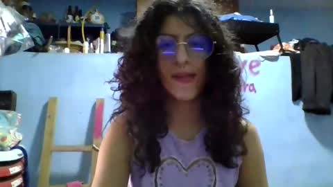 Snapshot of love_electra chatting on September 2025 01:22:01 PM love_electra online show from September 2025 01:22:01 PM