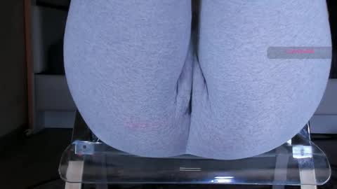 Kira online show from April 2026 08:42:02 AM