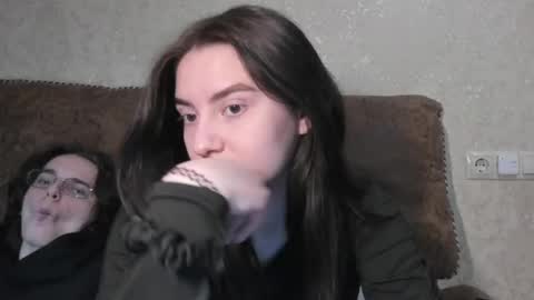 LINA online show from March 2026 04:39:01 AM