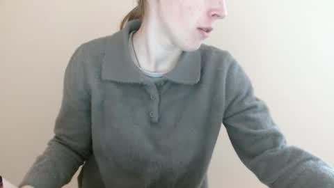 Vivian online show from April 2026 11:10:02 AM