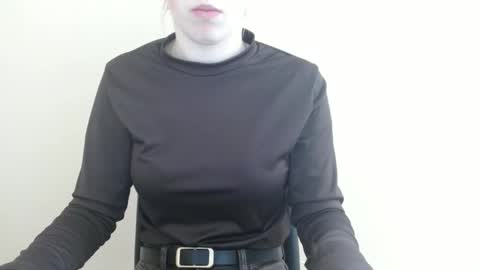 Vivian online show from April 2026 06:07:02 AM