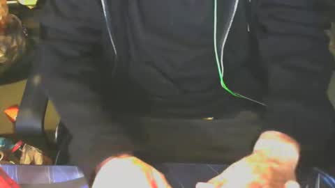 lovebird71 online show from November 2025 03:45:02 AM