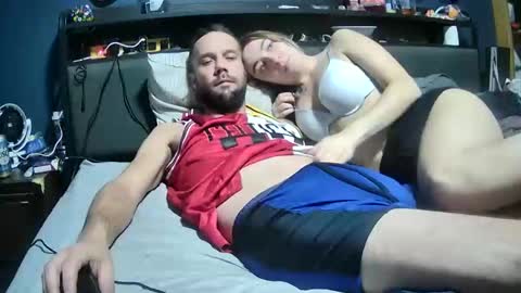 lovecoupleqc online show from November 2025 04:44:01 AM