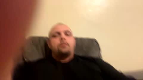 lovecurve_ online show from November 2025 02:42:01 PM