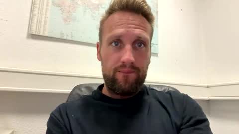 Snapshot of lovefuesse chatting on September 2025 07:43:01 AM lovefuesse online show from September 2025 07:43:01 AM