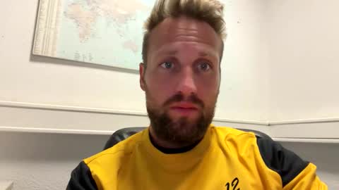 Snapshot of lovefuesse chatting on September 2025 07:43:02 AM lovefuesse online show from September 2025 07:43:02 AM