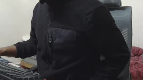 Snapshot of lovehairyindian chatting on January 2026 04:59:01 AM Indian hairy online show from January 2026 04:59:01 AM