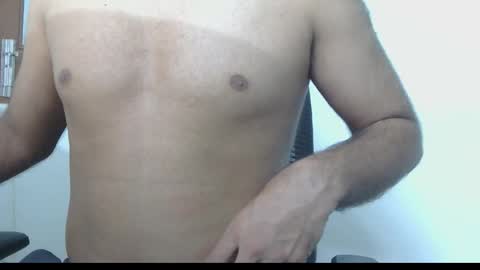 Snapshot of lovehairyindian chatting on February 2026 01:02:02 AM Indian hairy online show from February 2026 01:02:02 AM