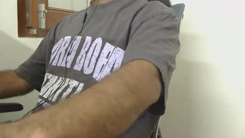 Snapshot of lovehairyindian chatting on March 2026 05:20:02 AM Indian hairy online show from March 2026 05:20:02 AM