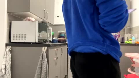 Snapshot of loveit23456 chatting on January 2026 12:02:01 AM getnaked123 online show from January 2026 12:02:01 AM