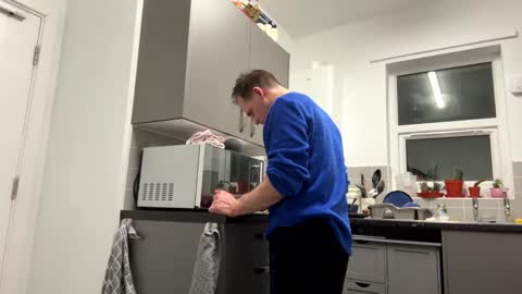 Snapshot of loveit23456 chatting on February 2026 01:48:01 AM getnaked123 online show from February 2026 01:48:01 AM