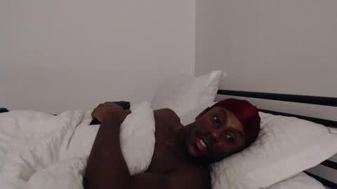 Snapshot of loveleexd21 chatting on December 2024 12:06:02 PM loveleexd21 online show from December 2024 12:06:02 PM