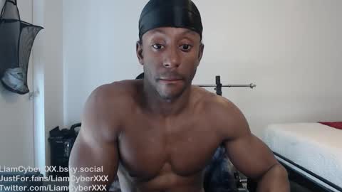 Snapshot of loveleexd21 chatting on February 2025 08:10:01 PM loveleexd21 online show from February 2025 08:10:01 PM