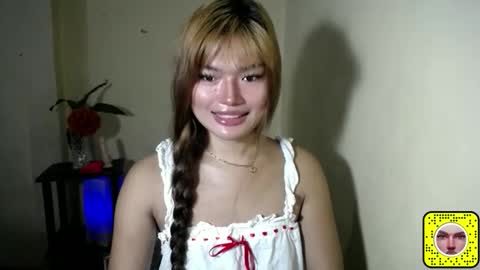 lovelily_xoxo online show from April 2026 09:42:02 PM