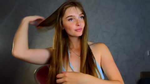Molly online show from July 2026 04:22:02 PM