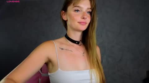 Molly online show from July 2026 05:48:02 PM